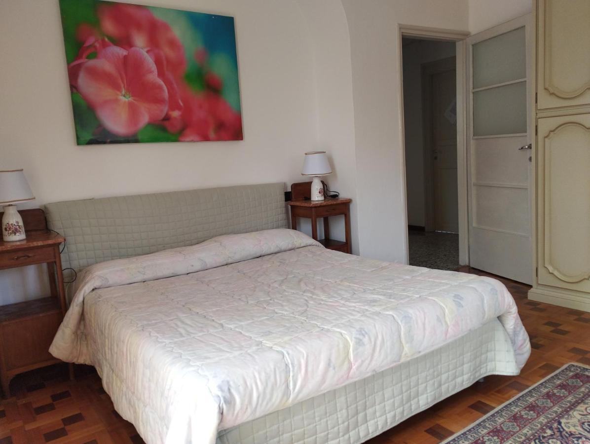 Casa Orisca Villa Lesa Ngoại thất bức ảnh