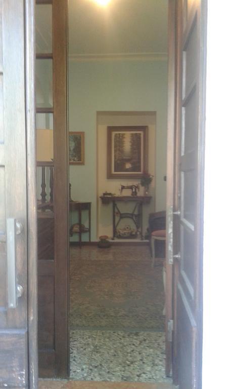 Casa Orisca Villa Lesa Ngoại thất bức ảnh